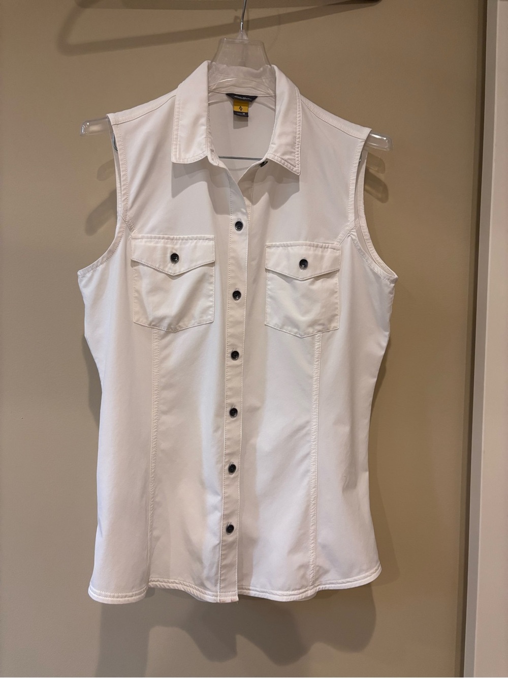 Eddie Bauer White Sleeveless Button-Down Utility Shirt